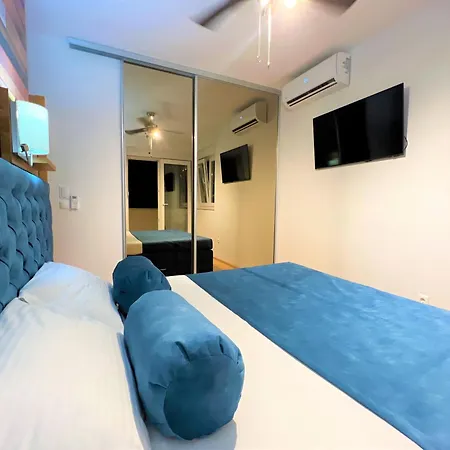 Makarska, Panoramic Sea & Mountains View, Cucek Макарска