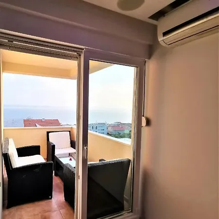 Makarska, Panoramic Sea & Mountains View, Cucek Apartamento *