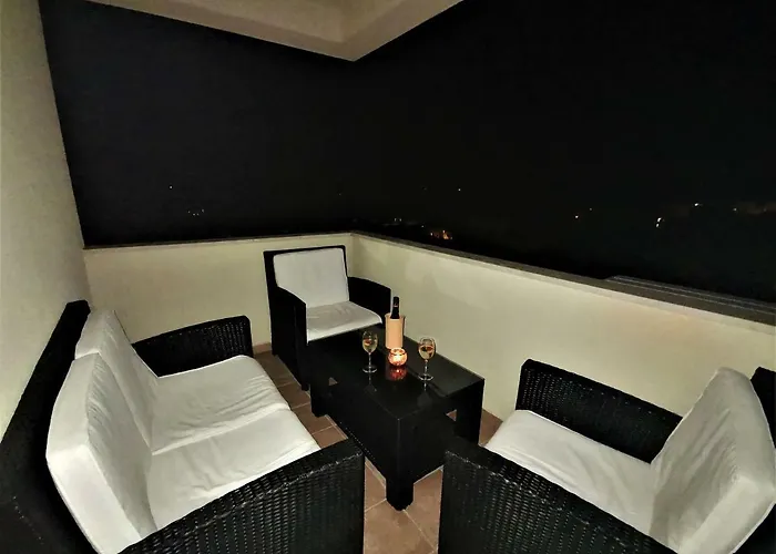 Makarska, Panoramic Sea & Mountains View, Cucek Apartament *